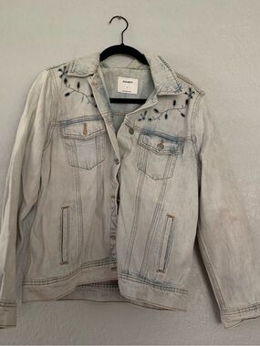 Old Navy Light Blue Washed Denim Jacket with Embroidered Detail